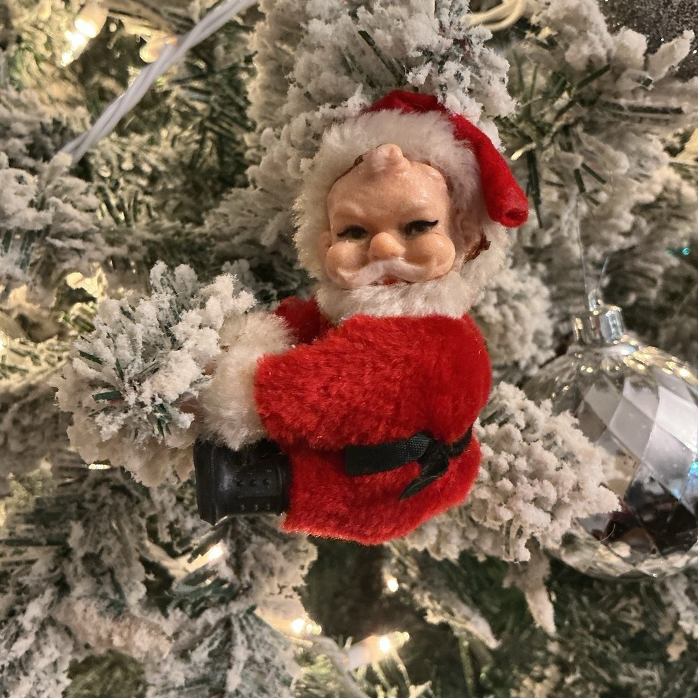 Vintage Santa Claus Pinch Hugger /Clip On Plush Christmas Ornament